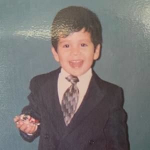 Meet your Posher, Luis